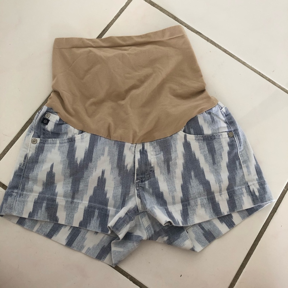 AG Maternity Jean Shorts/ A pea in the pod